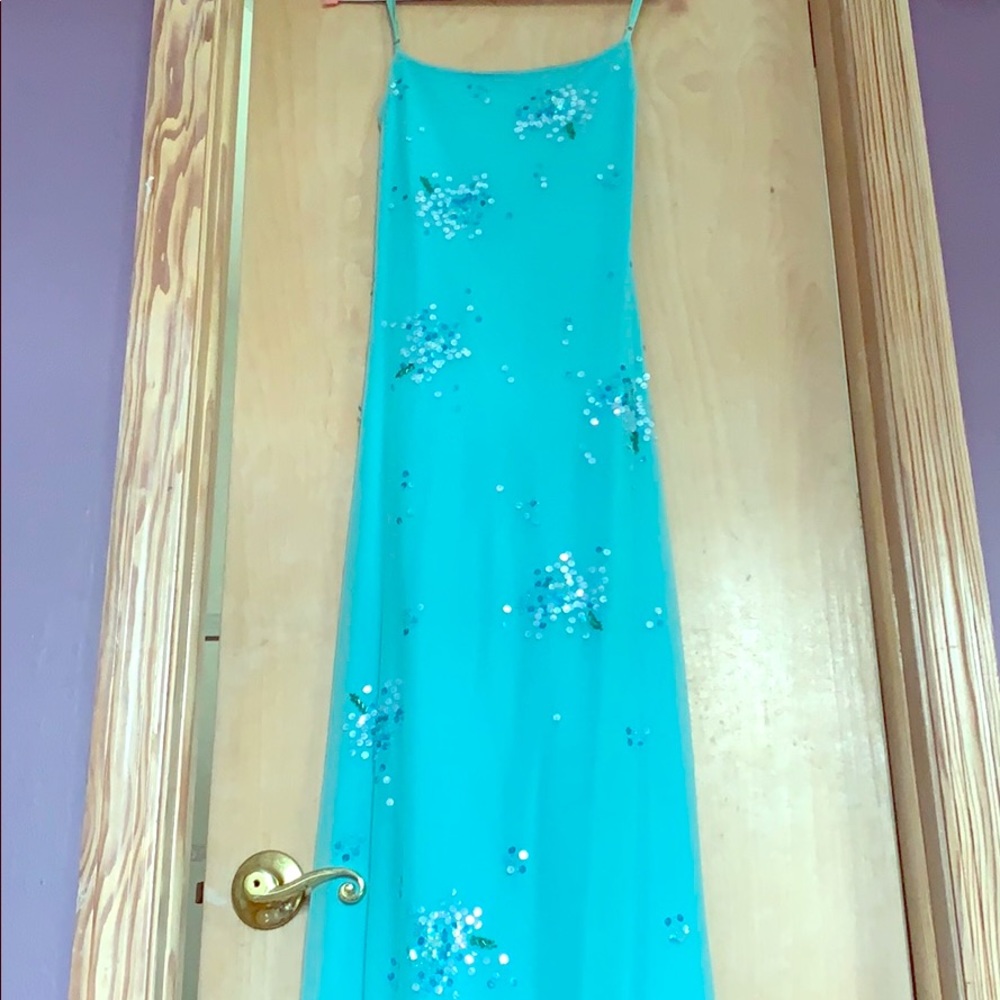 Aqua BCBG prom dress